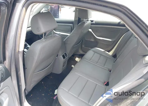 2009 Volkswagen Jetta Se from USA, damaged, VIN 3VWRM71K69M133583